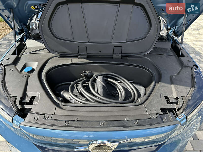 Внедорожник / Кроссовер Volvo C40 Recharge 2022 в Одессе