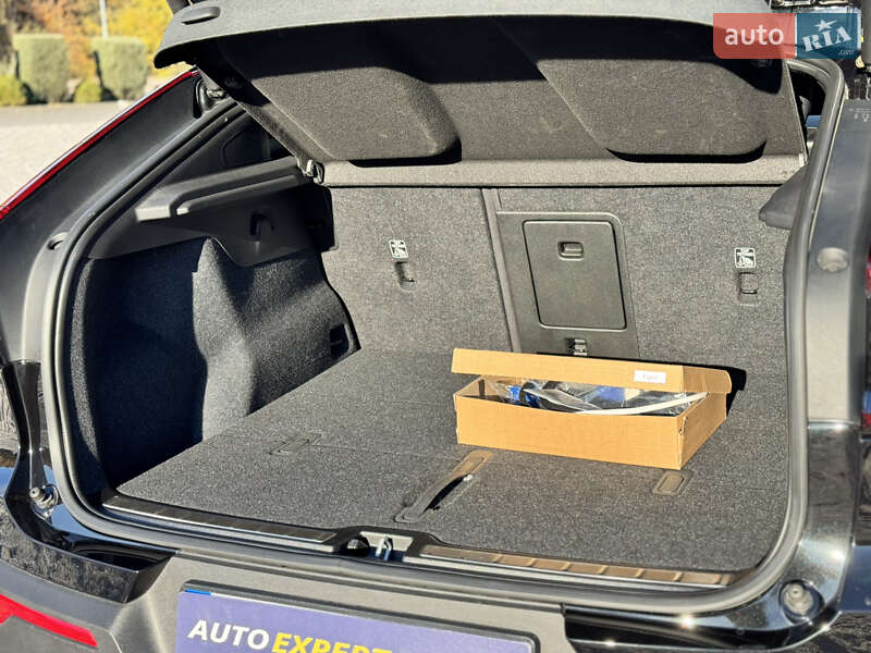Позашляховик / Кросовер Volvo C40 Recharge 2022 в Дніпрі
