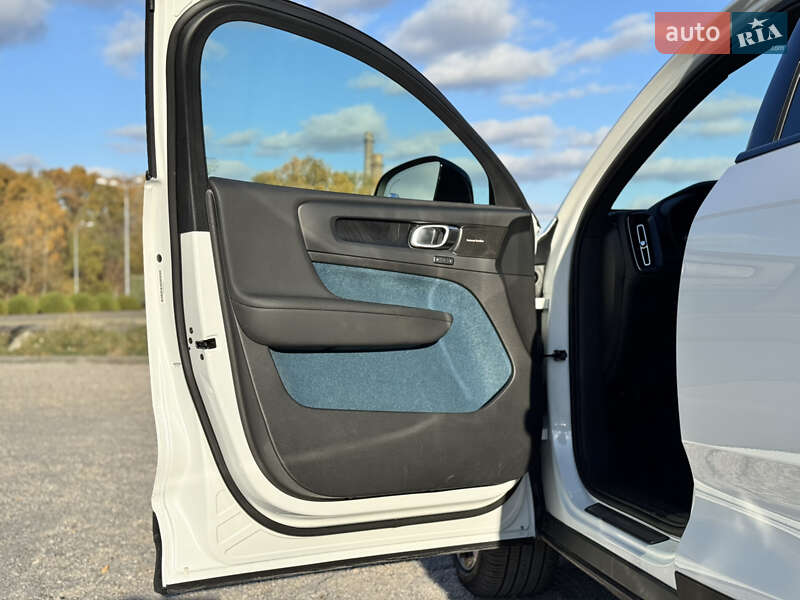 Внедорожник / Кроссовер Volvo C40 Recharge 2023 в Днепре