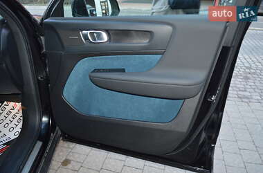 Внедорожник / Кроссовер Volvo C40 Recharge 2023 в 