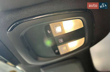 Позашляховик / Кросовер Volvo C40 Recharge 2023 в 