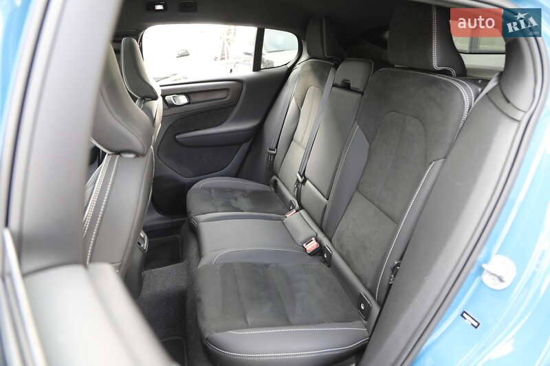 Внедорожник / Кроссовер Volvo C40 Recharge 2022 в Харькове фото 7 Внедорожник / Кроссовер Volvo C40 Recharge 2022 в Харькове