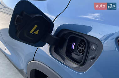 Внедорожник / Кроссовер Volvo C40 Recharge 2022 в 