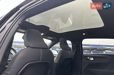Внедорожник / Кроссовер Volvo C40 Recharge 2022 в 