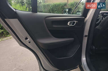 Внедорожник / Кроссовер Volvo C40 Recharge 2022 в 