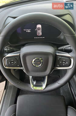 Позашляховик / Кросовер Volvo C40 Recharge 2022 в 