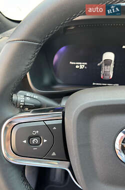 Внедорожник / Кроссовер Volvo C40 Recharge 2022 в 