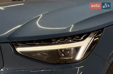 Внедорожник / Кроссовер Volvo C40 Recharge 2022 в 