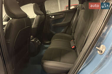 Внедорожник / Кроссовер Volvo C40 Recharge 2022 в 