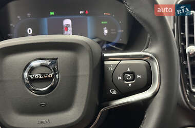 Внедорожник / Кроссовер Volvo C40 Recharge 2022 в 