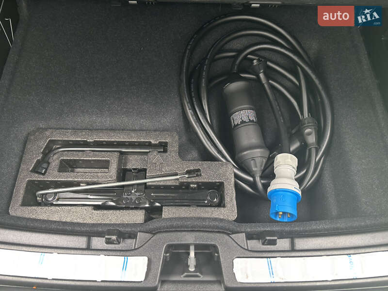 Внедорожник / Кроссовер Volvo C40 Recharge 2022 в Киеве