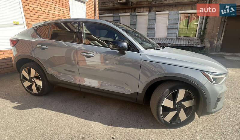 Позашляховик / Кросовер Volvo C40 Recharge 2023 в Дніпрі