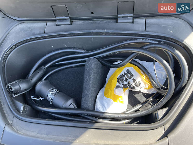 Позашляховик / Кросовер Volvo C40 Recharge 2023 в Дніпрі