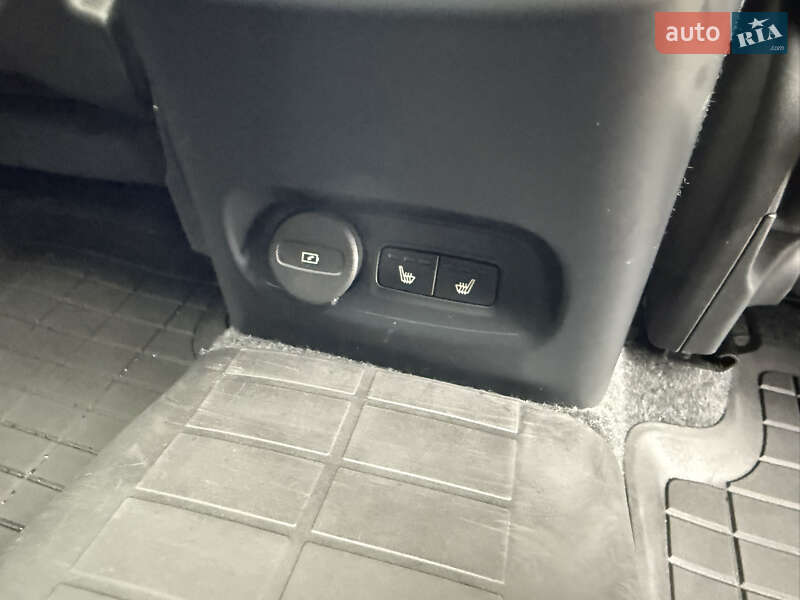 Внедорожник / Кроссовер Volvo C40 Recharge 2023 в Киеве