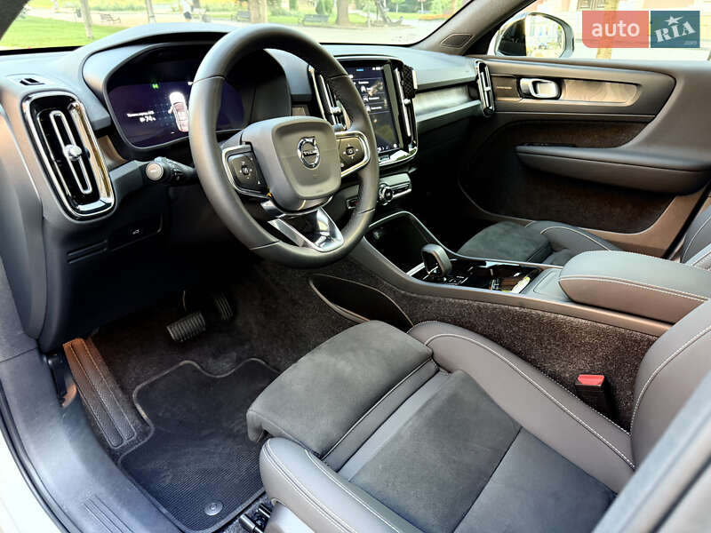 Внедорожник / Кроссовер Volvo C40 Recharge 2022 в Одессе
