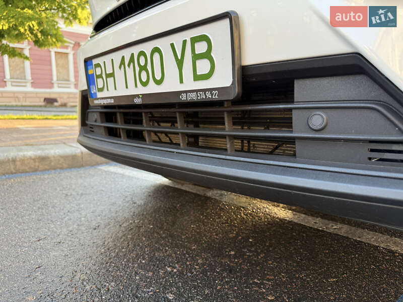 Внедорожник / Кроссовер Volvo C40 Recharge 2022 в Одессе