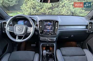 Внедорожник / Кроссовер Volvo C40 Recharge 2022 в 