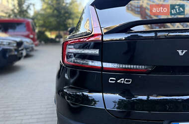 Внедорожник / Кроссовер Volvo C40 Recharge 2023 в 