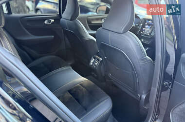 Внедорожник / Кроссовер Volvo C40 Recharge 2023 в 