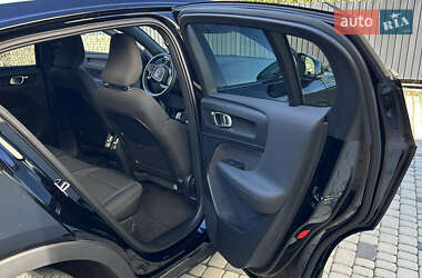 Внедорожник / Кроссовер Volvo C40 Recharge 2022 в 