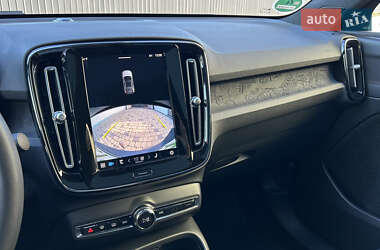 Внедорожник / Кроссовер Volvo C40 Recharge 2022 в 
