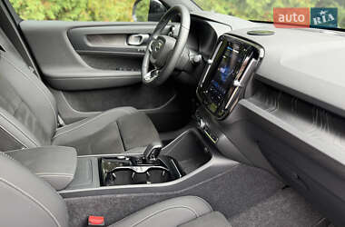 Внедорожник / Кроссовер Volvo C40 Recharge 2022 в 