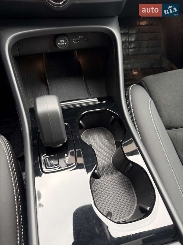 Внедорожник / Кроссовер Volvo C40 Recharge 2022 в Ровно