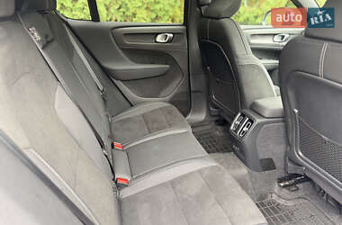 Внедорожник / Кроссовер Volvo C40 Recharge 2022 в 