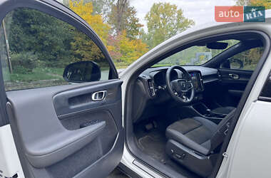 Внедорожник / Кроссовер Volvo C40 Recharge 2022 в 