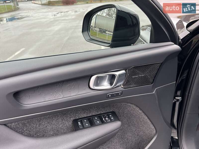 Внедорожник / Кроссовер Volvo C40 Recharge 2022 в Ковеле