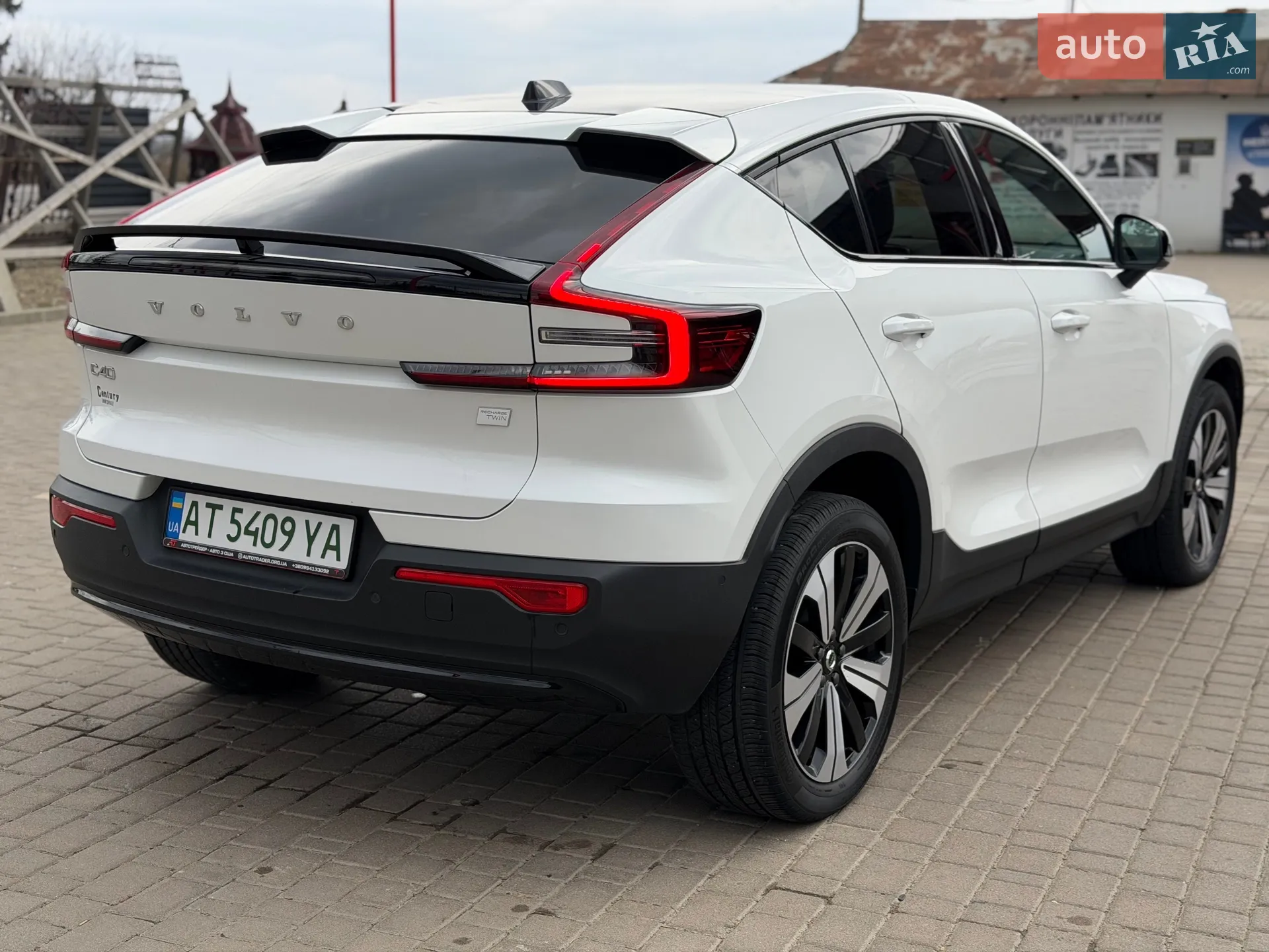 2022 Volvo C40 - мініатюра 11