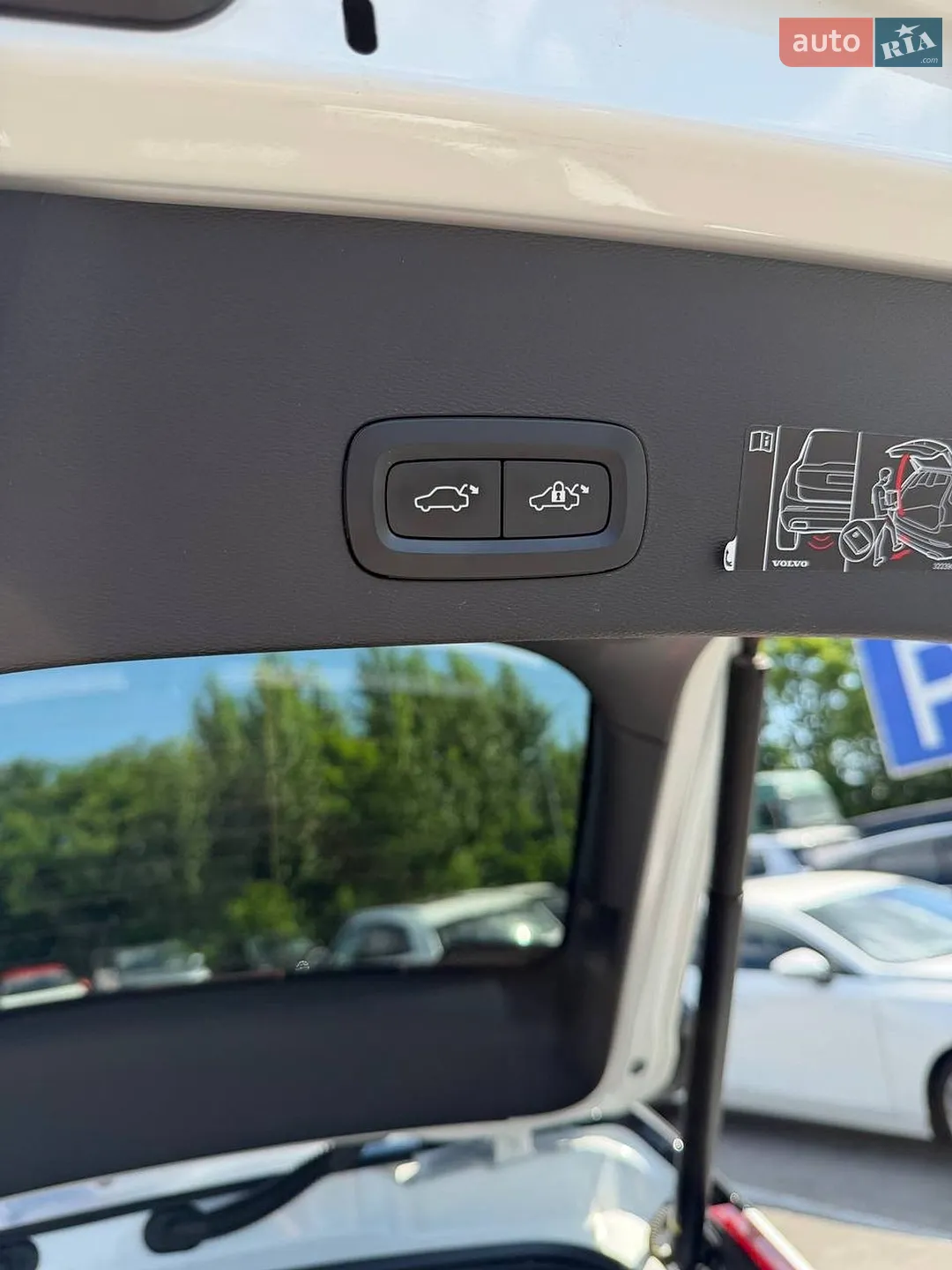 2022 Volvo C40 - мініатюра 33