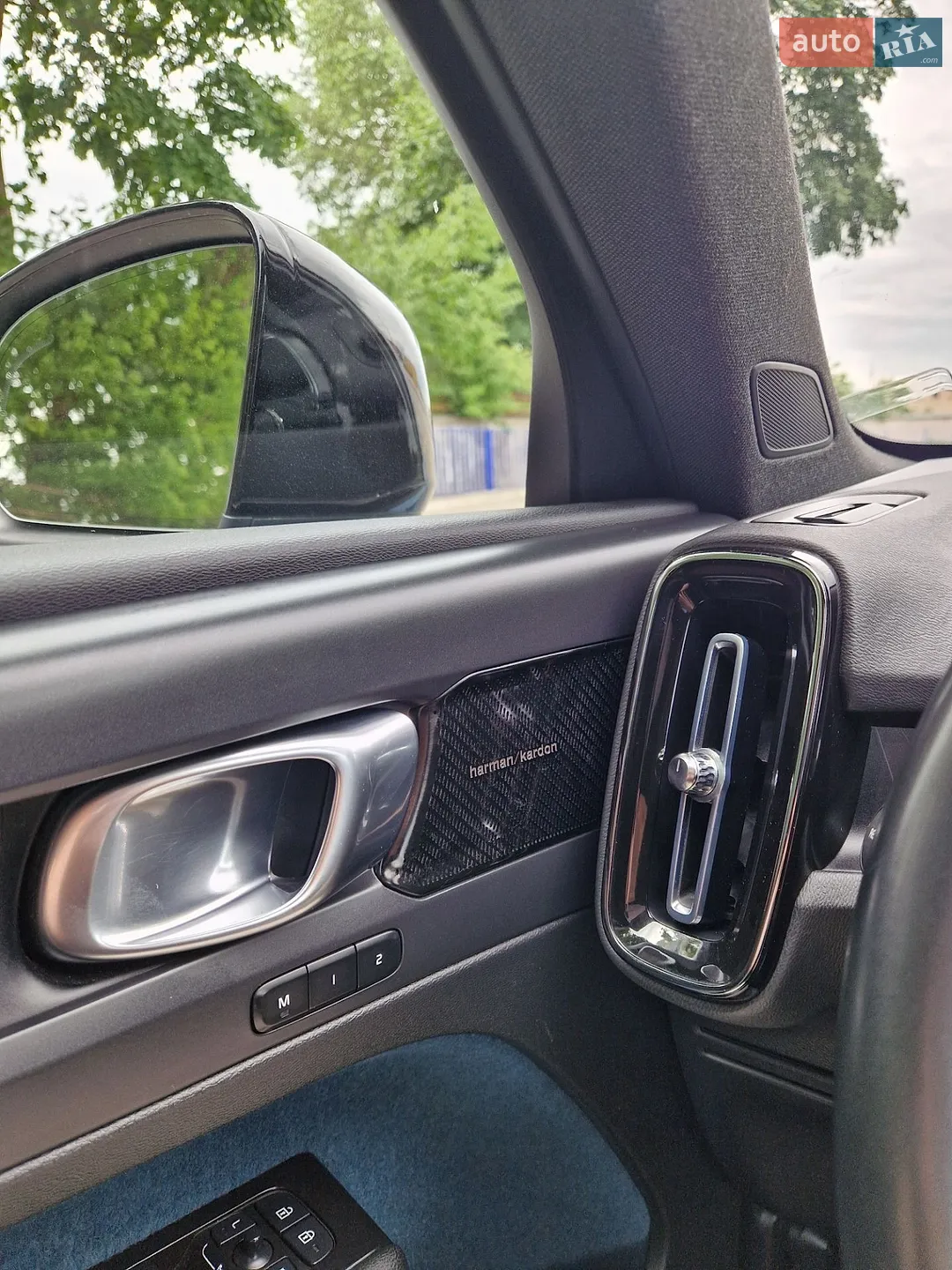 2021 Volvo C40 - мініатюра 33