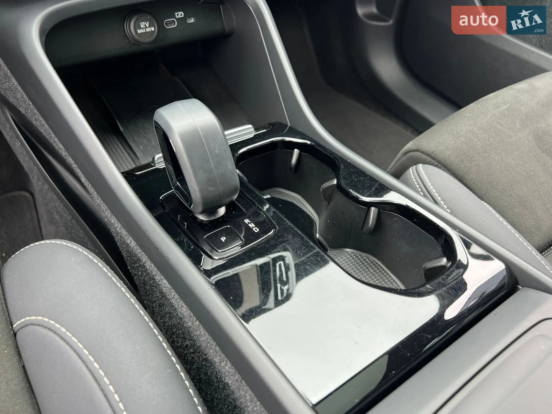 2023 Volvo C40 - мініатюра 21