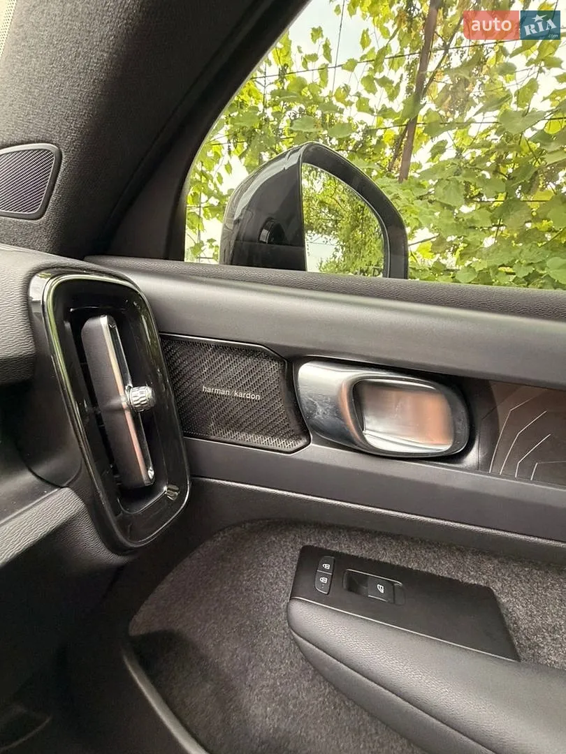 2022 Volvo C40 - мініатюра 12