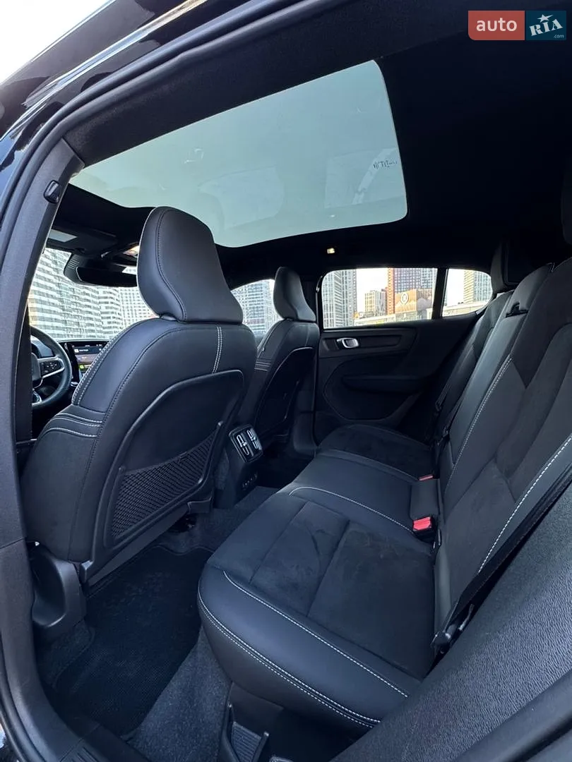 2022 Volvo C40 - мініатюра 50