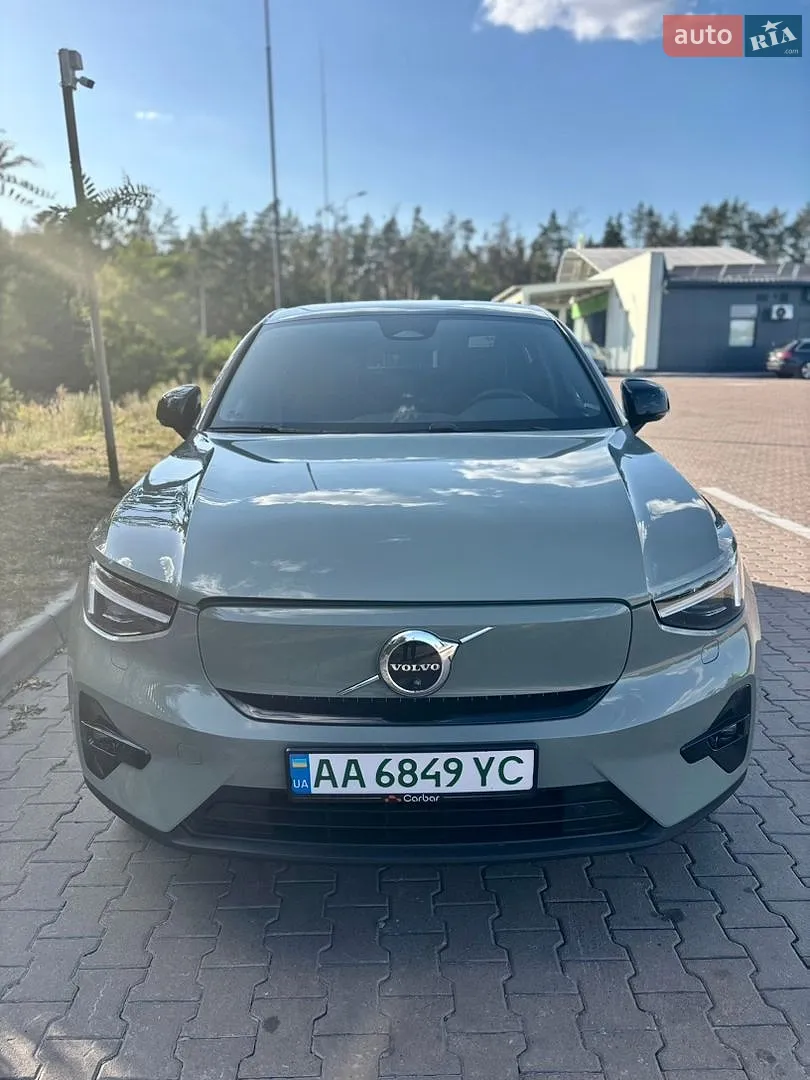 2022 Volvo C40 - фото 1