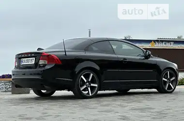 Volvo C70 2011