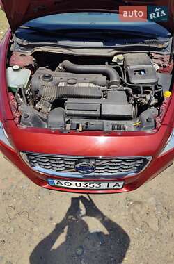 Кабриолет Volvo C70 2011 в 