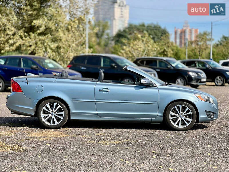 Кабриолет Volvo C70 2011 в Киеве