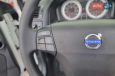 Кабриолет Volvo C70 2012 в 