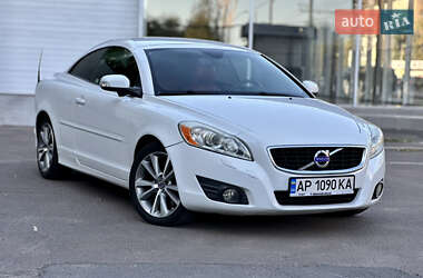Volvo C70 2010