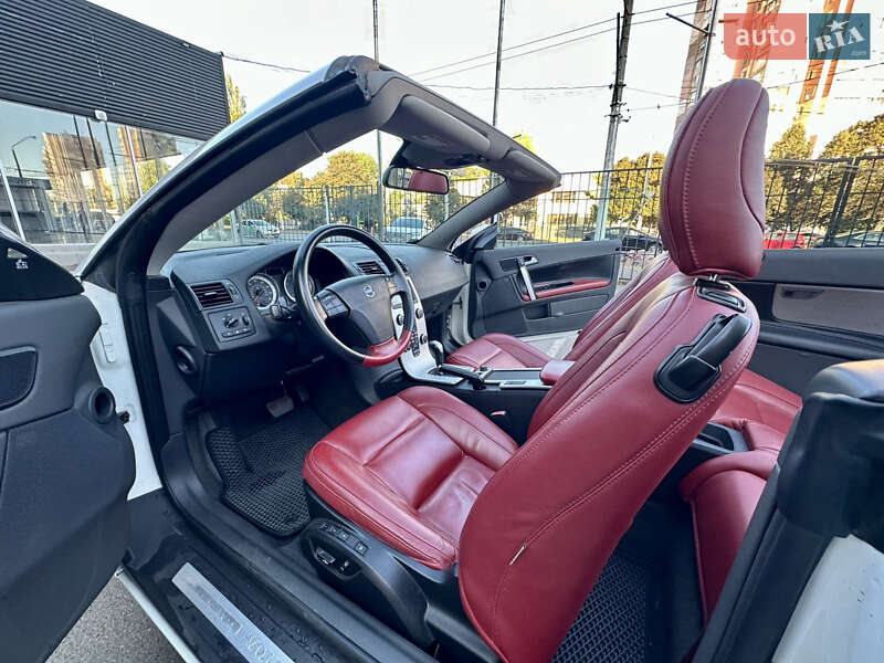 Кабриолет Volvo C70 2010 в Одессе фото 29 Кабриолет Volvo C70 2010 в Одессе