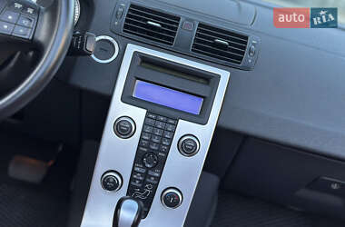 Кабриолет Volvo C70 2010 в 