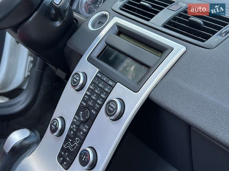 Кабриолет Volvo C70 2010 в Одессе фото 43 Кабриолет Volvo C70 2010 в Одессе