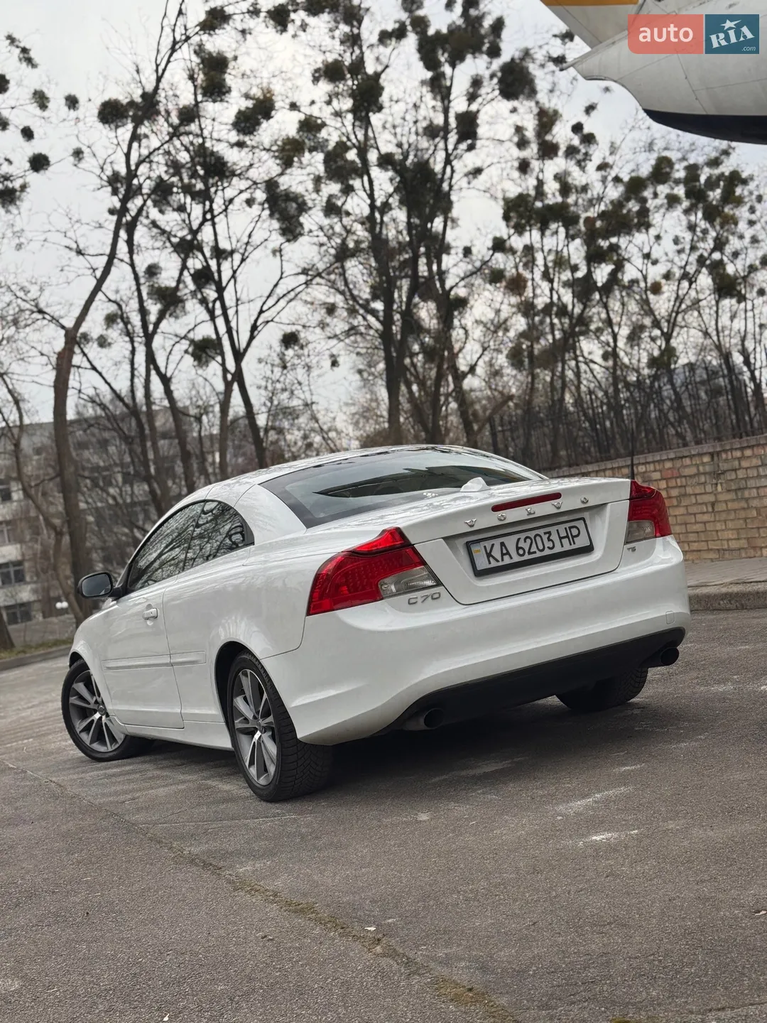 2010 Volvo C70 - мініатюра 2