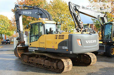 Гусеничный экскаватор Volvo EC 140BLC 2011 в Полтаве