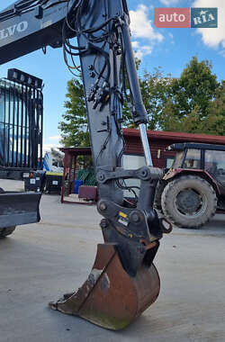 Колесный экскаватор Volvo EC 140D 2014 в 
