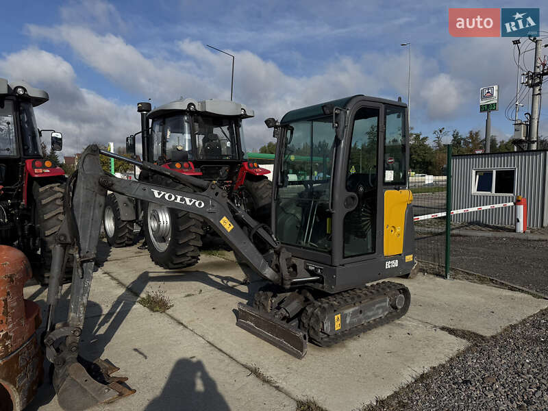 Міні-екскаватор Volvo EC 15D 2017 в Києві фото 3 Міні-екскаватор Volvo EC 15D 2017 в Києві