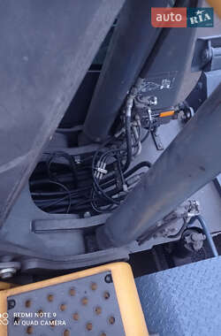 Колісний екскаватор Volvo EC 180B LC 2008 в 